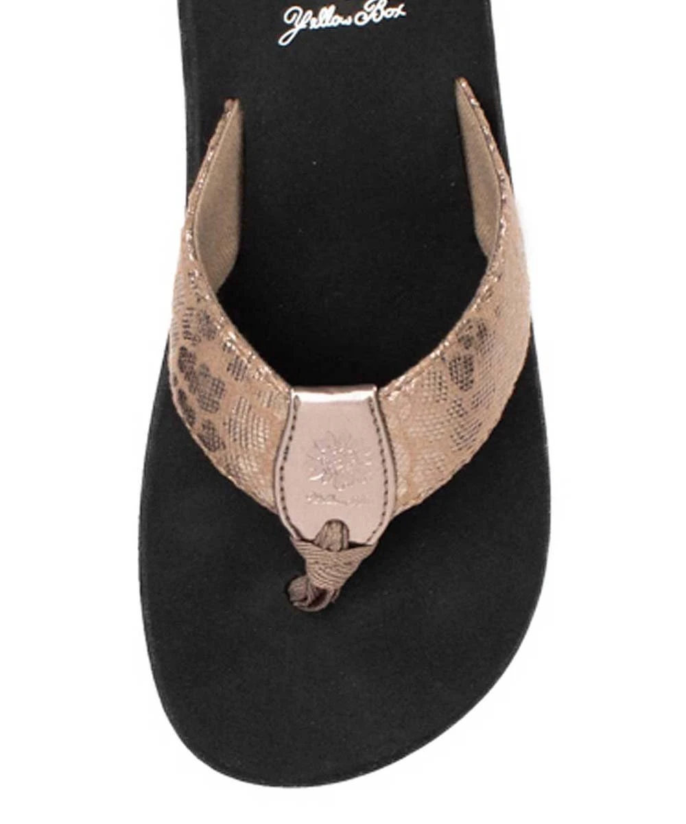 Outlet ✨ Yellow Box ???? Shoes Taupe Snake-Embossed Fizzie ???? Sandal - ???? Women ???? 4 Outlet ✨ Yellow Box ???? Shoes Taupe Snake-Embossed Fizzie ???? Sandal - ???? Women ???? - Image 4